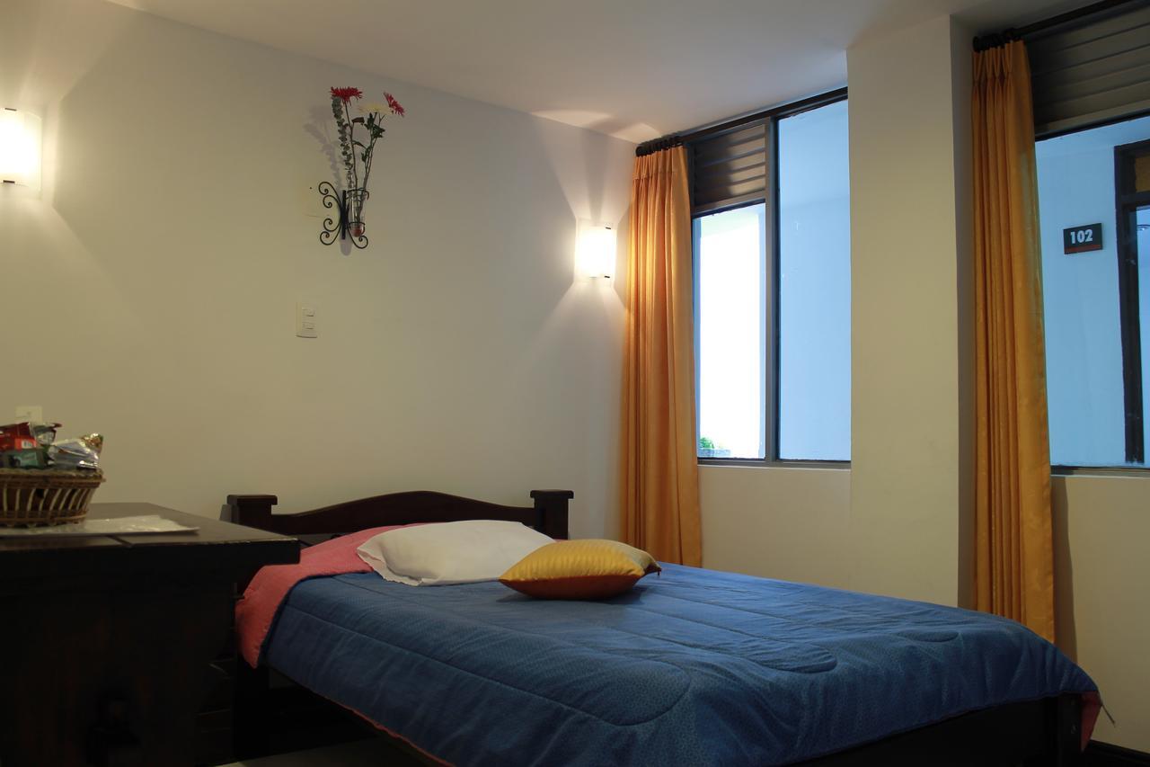 Hotel Royal Suite Manizales Kültér fotó