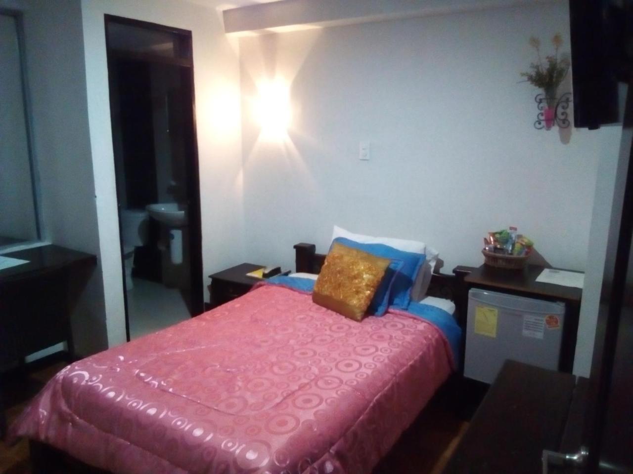 Hotel Royal Suite Manizales Kültér fotó