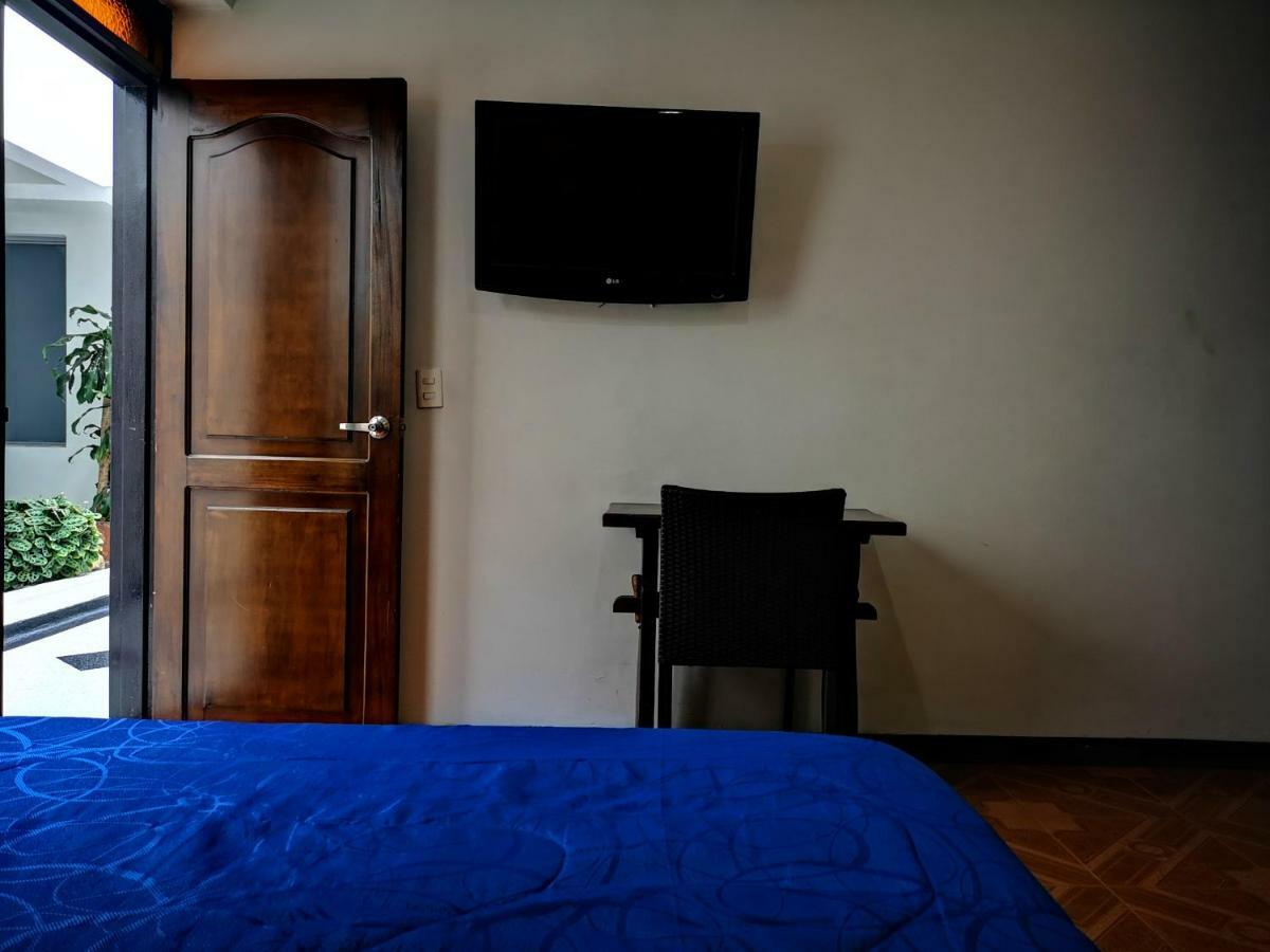 Hotel Royal Suite Manizales Kültér fotó